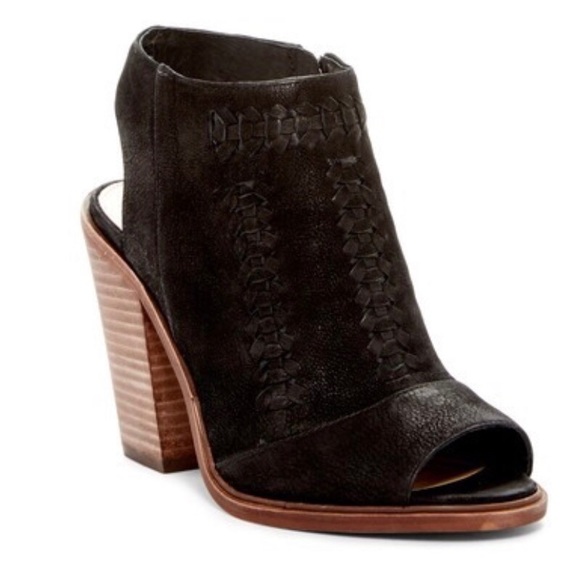 Vince Camuto Shoes - (Sold) Vince Camuto Katri Woven Bootie Black 6.5